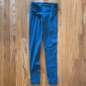 Ivivva sz 10 Kids Blue athletic Leggings great pre owned condition